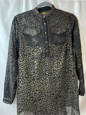 Womens Black Metallic Print Button-Front Blouse